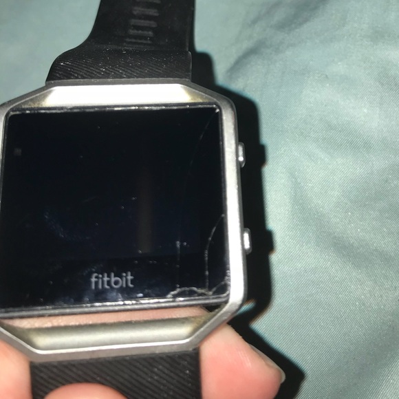 Used Fitbit Blaze activity tracker - Picture 3 of 4